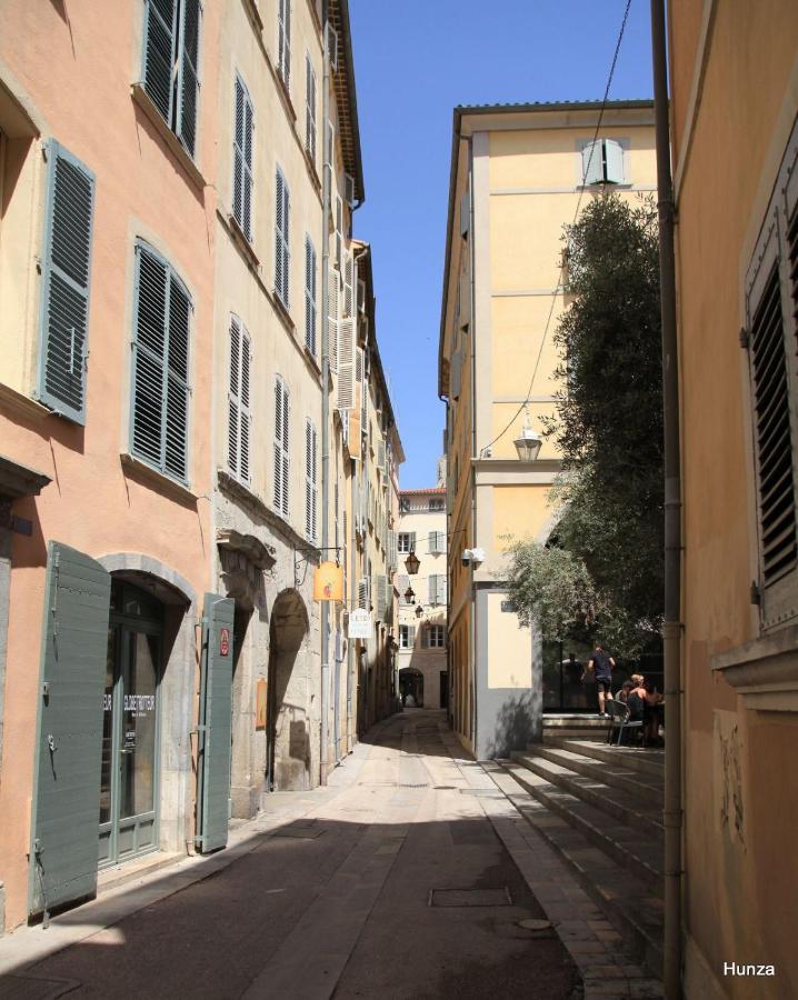 Chambre D'Hotes Sde, Wc Prive Climatise Dans Loft 80M2 Espace Commun Avec Les Habitants Salon Et Cuisine Apartment Toulon Exterior foto